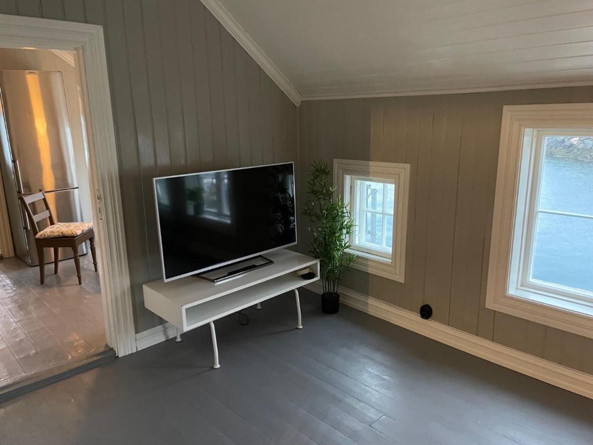 2. Etg I Dampskipsbrygga, Lodingen Havn Buitenkant foto
